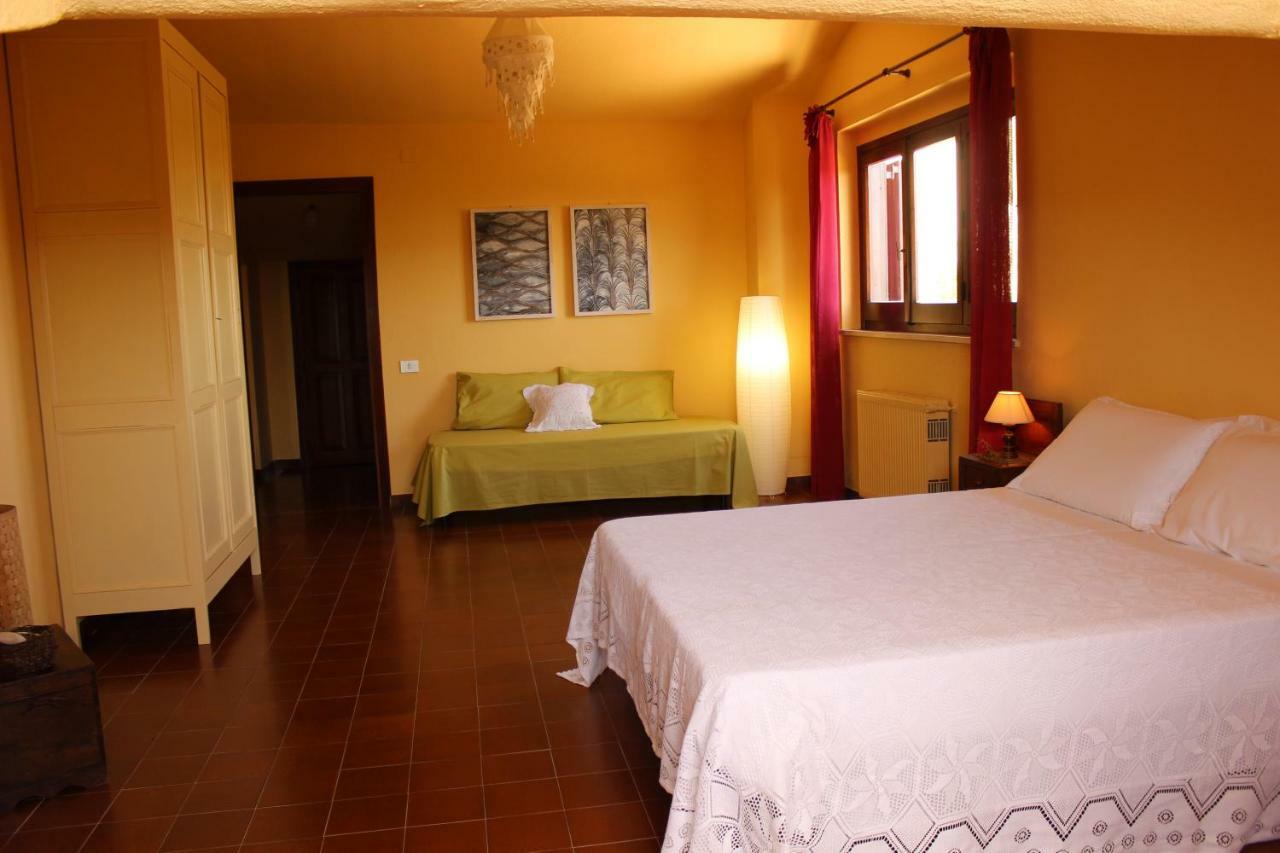 B&B Coldulivo Capoterra Exteriör bild